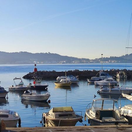 Les Flots D'Azur Toulon Exterior photo